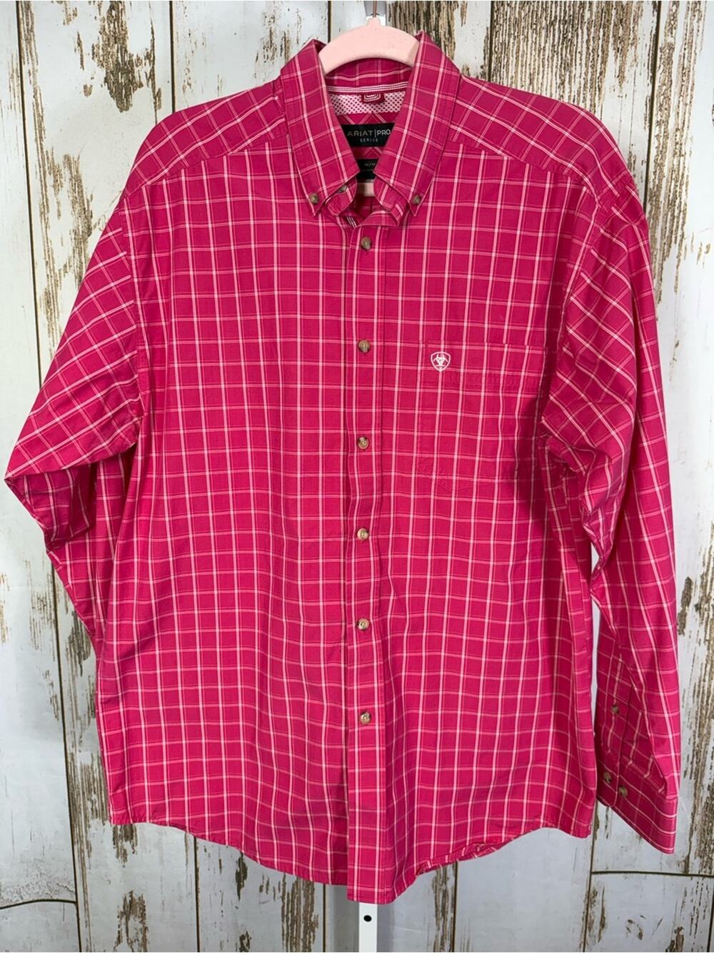 Ariat Pro Series, Pink Plaid Classic Fit Button Down Shirt. Size Medium.